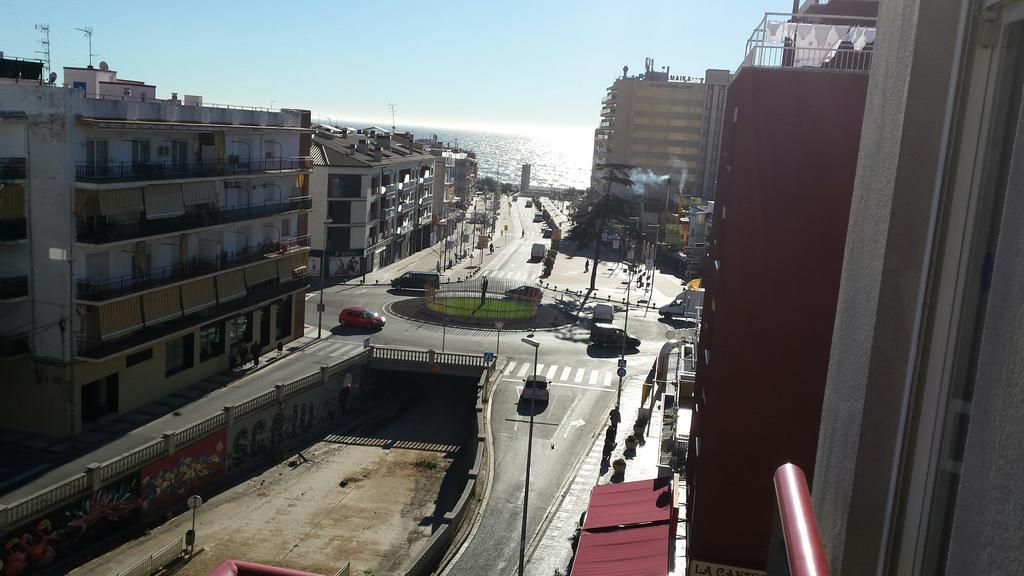 Apartaments Mar Blau Calella Exteriér fotografie